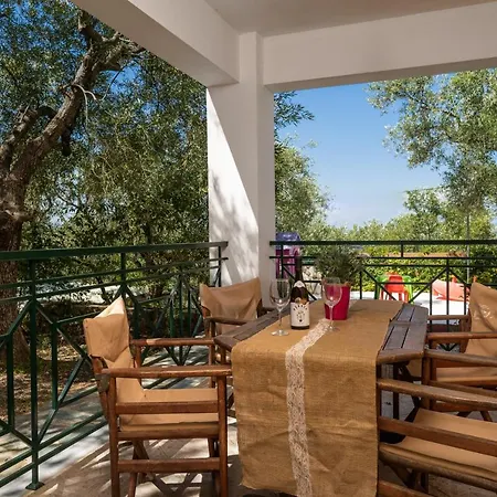 Apartmán Keri Pavezzo Marathiás