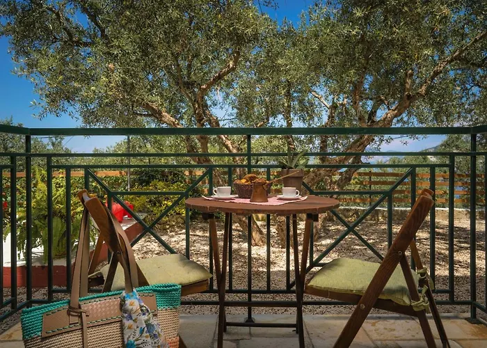 Keri Pavezzo Апартаменты Маратьяс