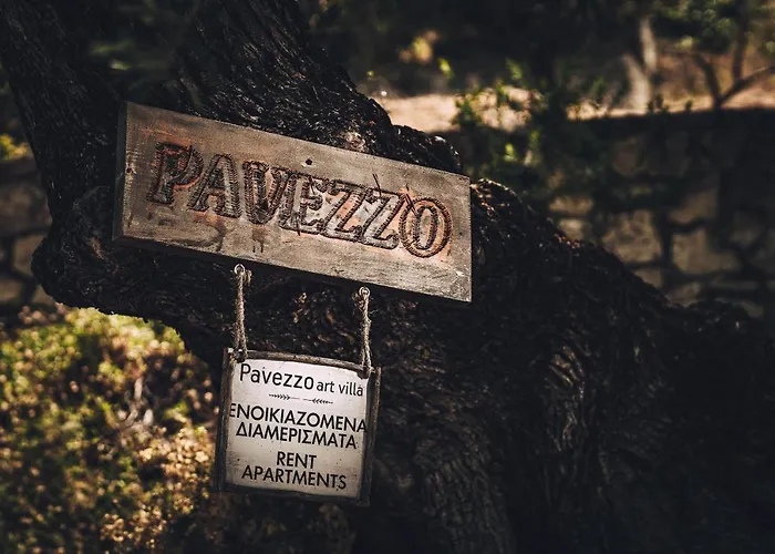 Keri Pavezzo 아파트 *
